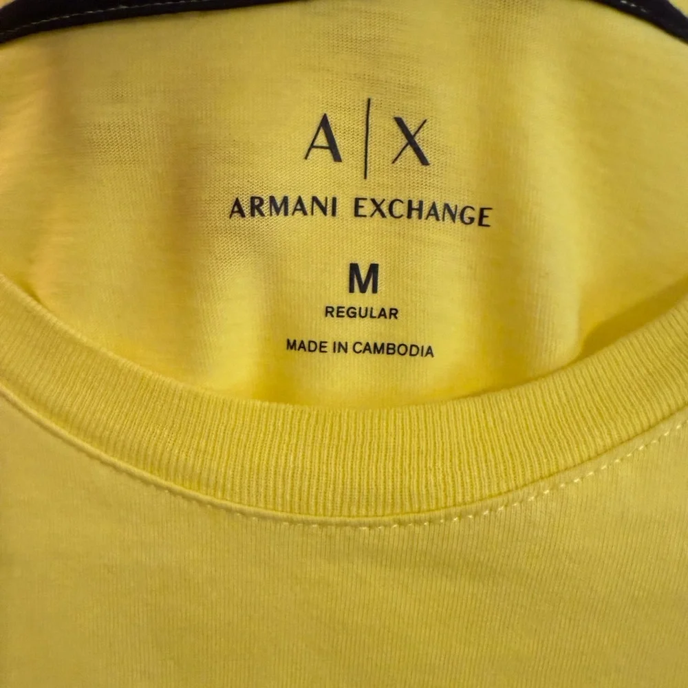 Armani Exchange | Graphic T-Shirt | Size: M - Picture 2 of 2